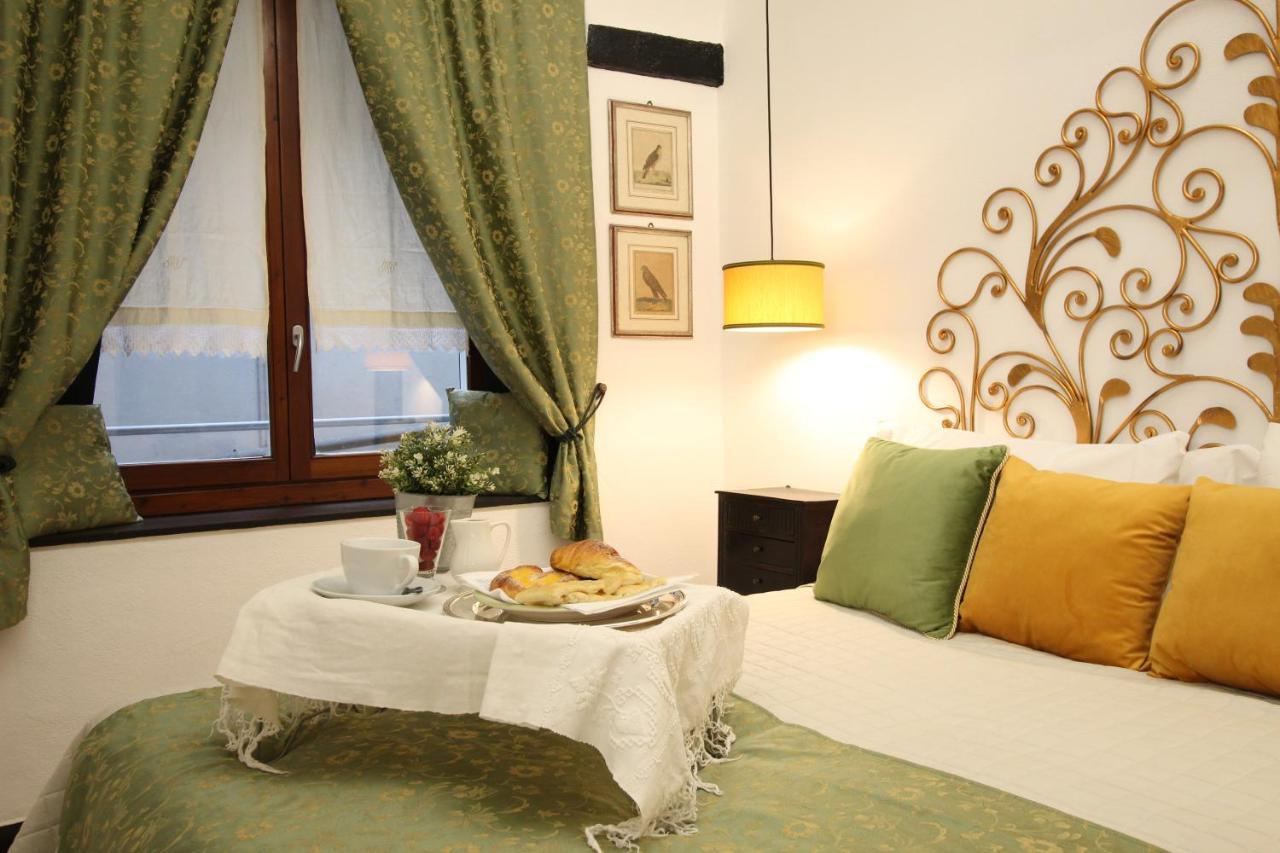 Ferienwohnung Dimora Borsotto Palazzo Storico, Acquario, Porto Antico Genua Exterior foto