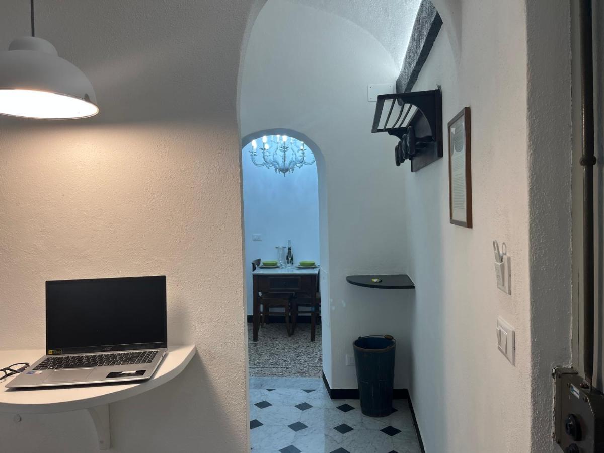 Ferienwohnung Dimora Borsotto Palazzo Storico, Acquario, Porto Antico Genua Exterior foto