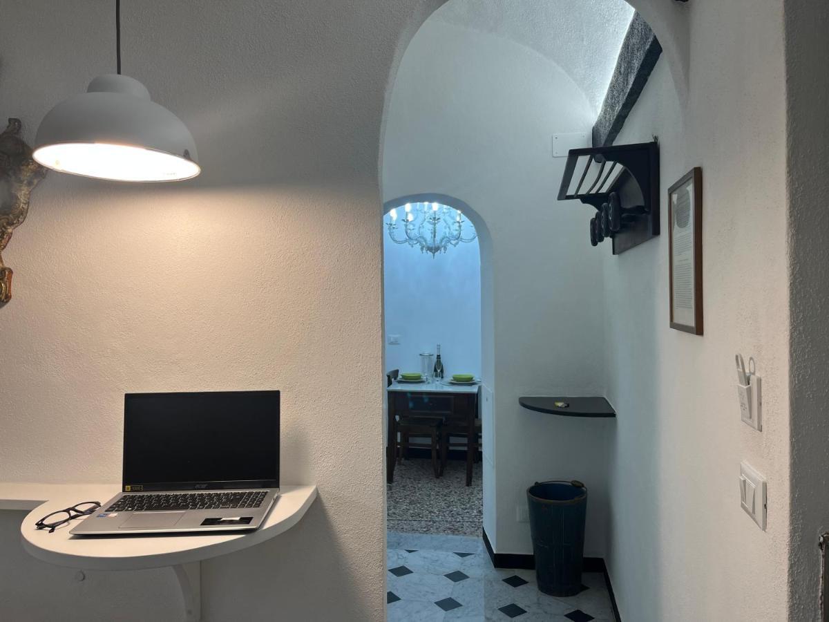 Ferienwohnung Dimora Borsotto Palazzo Storico, Acquario, Porto Antico Genua Exterior foto