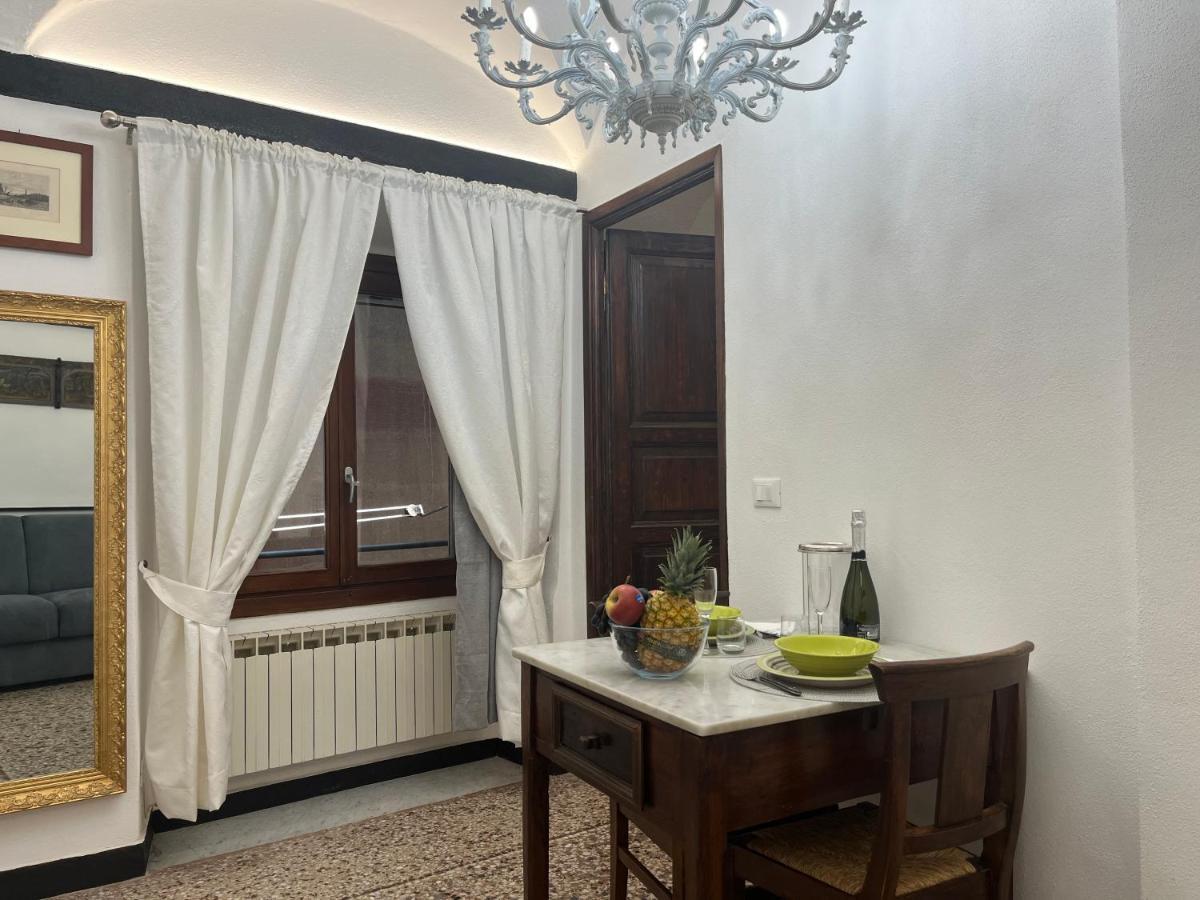 Ferienwohnung Dimora Borsotto Palazzo Storico, Acquario, Porto Antico Genua Exterior foto